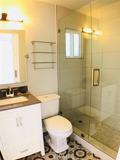 31501 Burnside Place, Laguna Beach CA: https://media.crmls.org/medias/8df6810d-db95-471c-847d-1edc08040e6c.jpg