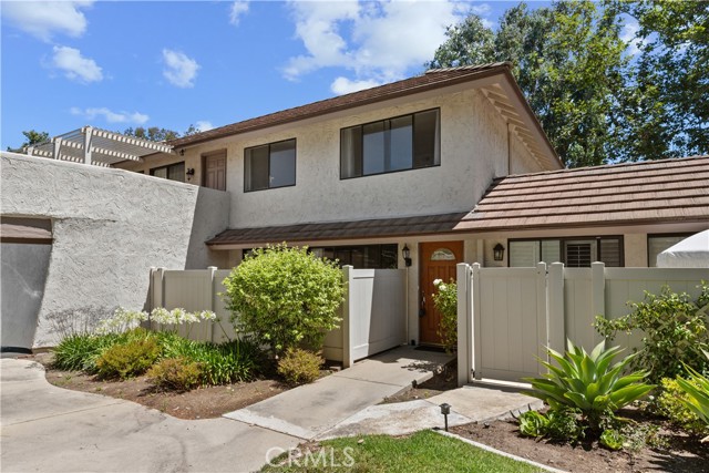 Detail Gallery Image 1 of 43 For 1184 Landsburn Cir, Westlake Village,  CA 91361 - 2 Beds | 1 Baths