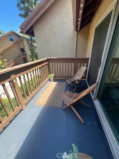 8df7a503 1067 4f42 B61f 947cbd880a78