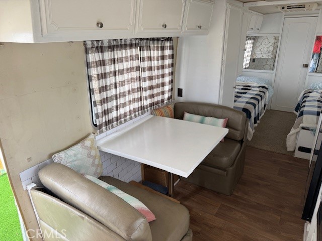 MLS #OC25263986 image #4