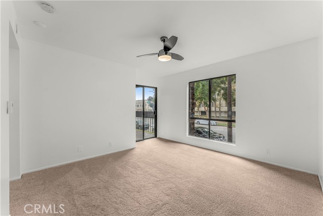 Detail Gallery Image 12 of 24 For 403 W 7th St #112,  Long Beach,  CA 90813 - 2 Beds | 2 Baths