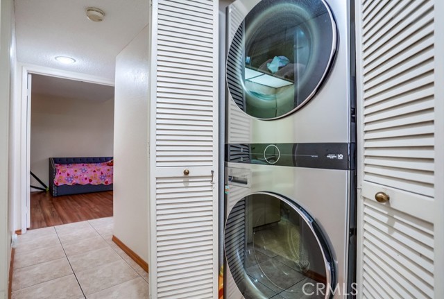 Detail Gallery Image 12 of 21 For 424 Park Shadow Ct, Baldwin Park,  CA 91706 - 2 Beds | 2 Baths
