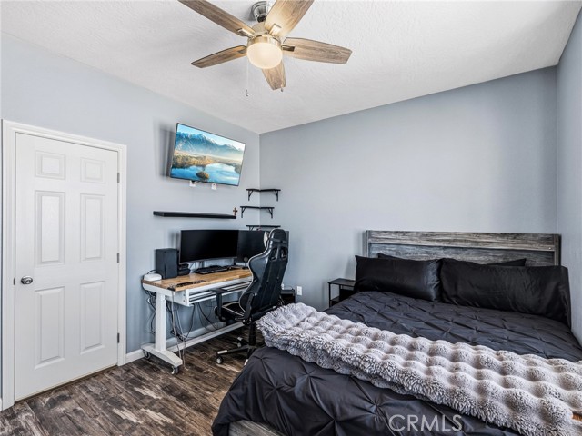 Detail Gallery Image 12 of 50 For 16917 Mora Ct, Hesperia,  CA 92345 - 4 Beds | 3/1 Baths