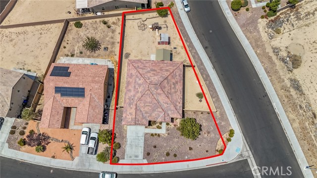 15992 Yosemite Street, Victorville CA: https://media.crmls.org/medias/8dfa45c5-d044-4445-9598-ca79d9840b5c.jpg