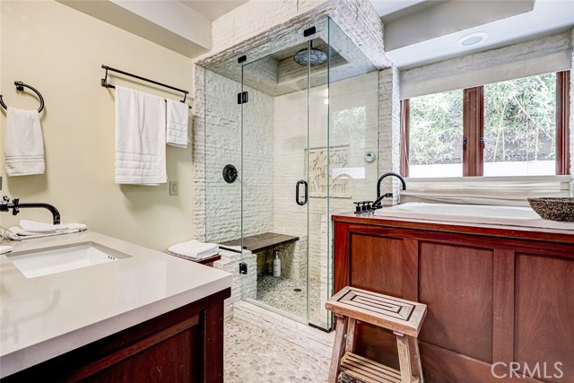 Detail Gallery Image 38 of 47 For 436 32nd St., Manhattan Beach,  CA 90266 - 4 Beds | 4 Baths