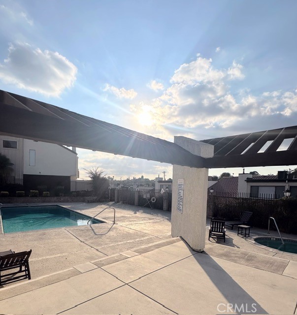 740 S Garfield Avenue, Monterey Park CA: https://media.crmls.org/medias/8dfad5a6-c8c5-4222-929d-d4a68d3f92ee.jpg