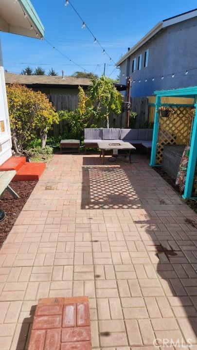 Detail Gallery Image 8 of 9 For 460 Jamaica, Morro Bay,  CA 93442 - 2 Beds | 1 Baths