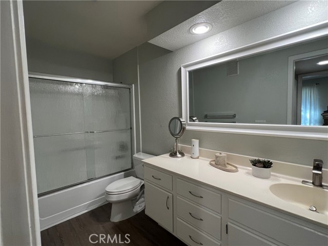 Detail Gallery Image 11 of 22 For 2500 San Gabriel Way #103,  Corona,  CA 92882 - 1 Beds | 1 Baths