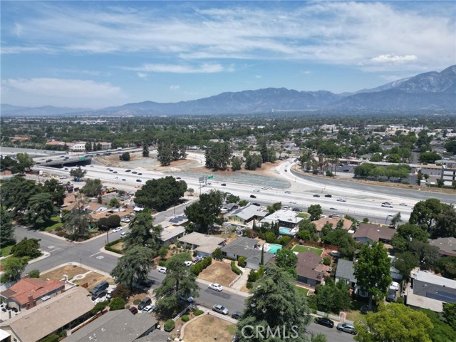 319 E Deodar Street, Ontario CA: https://media.crmls.org/medias/8dfbb796-1649-4bef-af78-e6025facf994.jpg