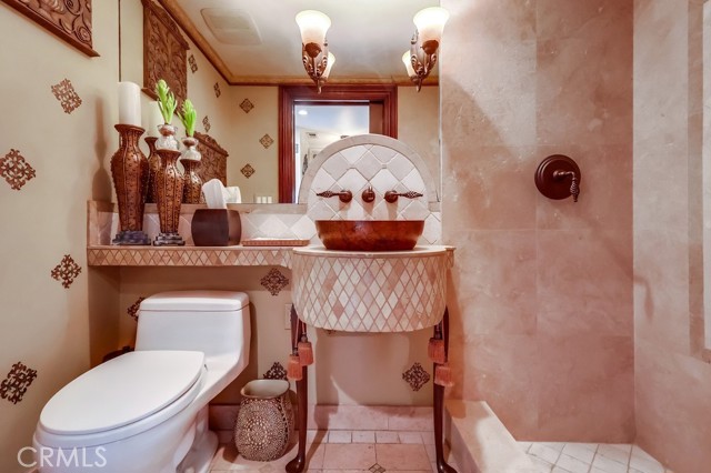 6048 Lido Lane, Long Beach CA: https://media.crmls.org/medias/8dfbed1d-3673-4f9b-9a69-934814074c1d.jpg