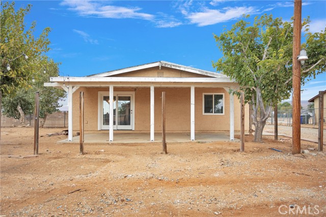 Detail Gallery Image 22 of 40 For 10590 Navajo Rd, Apple Valley,  CA 92308 - 3 Beds | 2 Baths