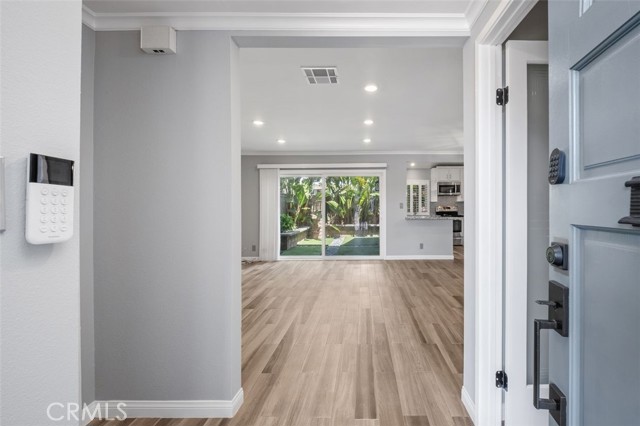 Image 23 of 46 For 17351 Via Lindo