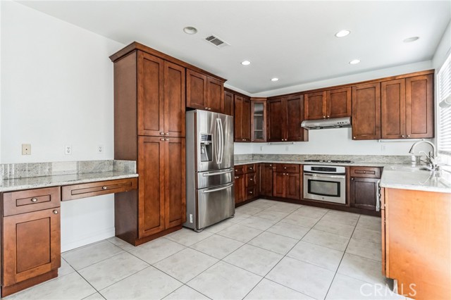 Detail Gallery Image 9 of 30 For 7502 Ivy Ave, Westminster,  CA 92683 - 3 Beds | 2/1 Baths