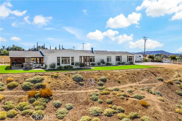 Detail Gallery Image 3 of 60 For 37450 Maddalena Rd, Winchester,  CA 92596 - 3 Beds | 2 Baths