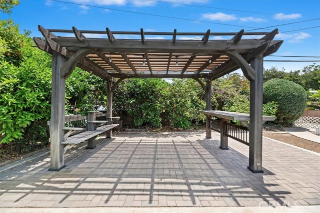 550 N Dexford Drive, La Habra CA: https://media.crmls.org/medias/8e004d4f-b90c-4f06-a64a-7c4a40d80a78.jpg