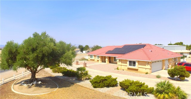 Detail Gallery Image 8 of 56 For 9322 Candlelight St, Apple Valley,  CA 92308 - 4 Beds | 3 Baths