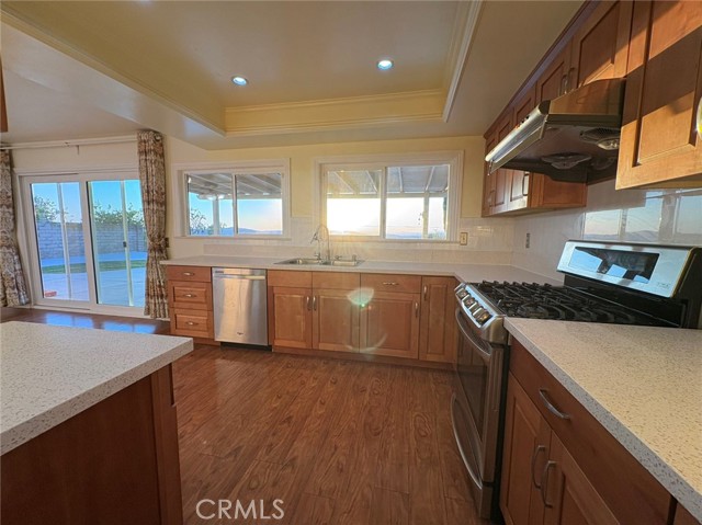 22407 Birds Eye Drive, Diamond Bar CA: https://media.crmls.org/medias/8e00d4a5-9de4-4680-8ef3-cd77f619e545.jpg