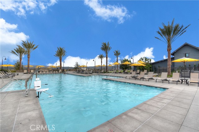 5 Lavanda Street, Rancho Mission Viejo CA: https://media.crmls.org/medias/8e012426-57b2-4177-9a31-6a27a120a45a.jpg