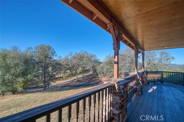 Detail Gallery Image 11 of 40 For 47587 Miami Highlands, Oakhurst,  CA 93644 - 3 Beds | 3 Baths