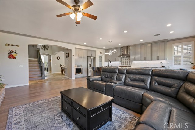 Image 9 of 63 For 26161 Quartz Mesa Lane