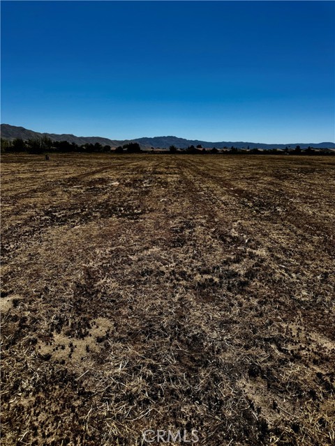 Detail Gallery Image 2 of 6 For 1 Clearview Dr, Apple Valley,  CA 92308 - – Beds | – Baths