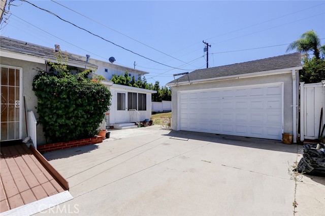 1446 23rd Street, Manhattan Beach, California 90266, 3 Bedrooms Bedrooms, ,2 BathroomsBathrooms,Residential,Sold,23rd,SB22195835