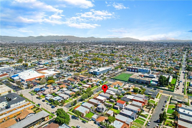 Detail Gallery Image 31 of 32 For 3118 W 68th St, Los Angeles,  CA 90043 - 3 Beds | 2 Baths