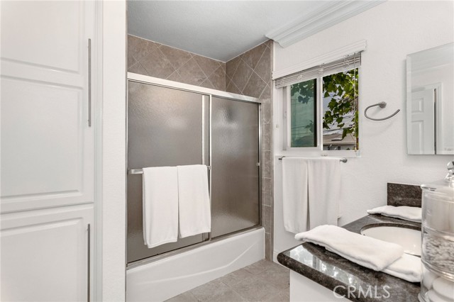 2421 Hill Lane, Redondo Beach, California 90278, 3 Bedrooms Bedrooms, ,2 BathroomsBathrooms,Residential,Sold,Hill,SB22161508