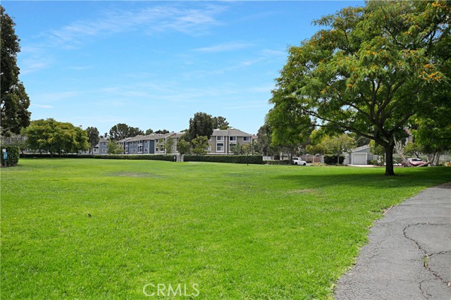 Detail Gallery Image 40 of 46 For 20331 Bluffside #303,  Huntington Beach,  CA 92646 - 2 Beds | 2 Baths