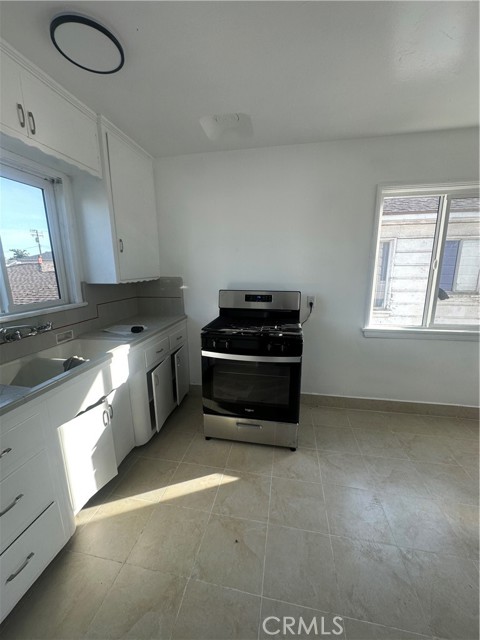 Detail Gallery Image 6 of 6 For 215 7th St, Montebello,  CA 90640 - 1 Beds | 1 Baths