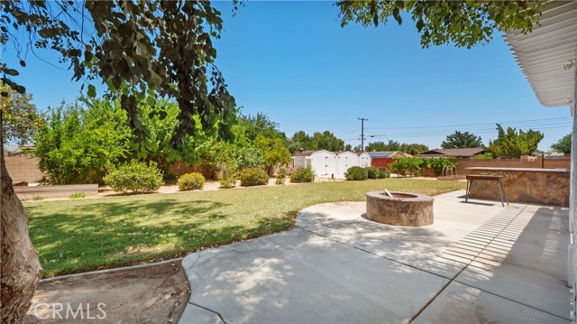 4309 W Avenue K12, Lancaster CA: https://media.crmls.org/medias/8e06c2cd-43db-4afe-b334-bf75632d7dc8.jpg
