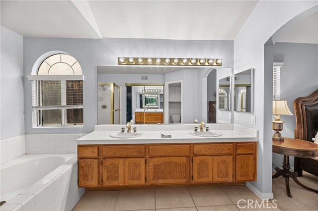 40723 Mountain Pride, Murrieta CA: https://media.crmls.org/medias/8e074849-0b29-4a69-936b-06696315de05.jpg