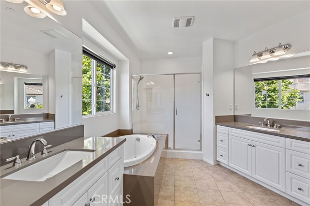 5 Lavanda Street, Rancho Mission Viejo CA: https://media.crmls.org/medias/8e082468-43ec-480f-89e3-1229701f078b.jpg