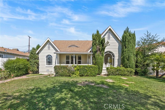 Detail Gallery Image 1 of 28 For 1520 S Olive Ave, Alhambra,  CA 91803 - 4 Beds | 3/1 Baths
