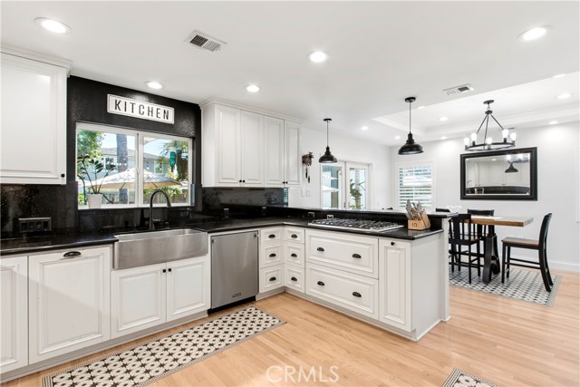 Image 17 of 57 For 8651 La Homa