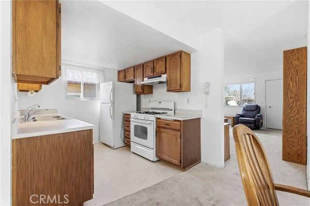 Detail Gallery Image 14 of 36 For 618 Queenanne Rd, Paso Robles,  CA 93446 - 2 Beds | 1 Baths