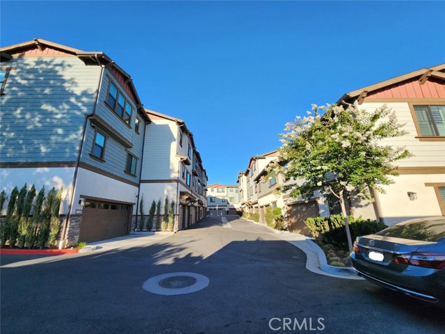 11741 Hadley Street, Whittier CA: https://media.crmls.org/medias/8e0ae42d-181c-4eb9-a822-b2dab07258b5.jpg