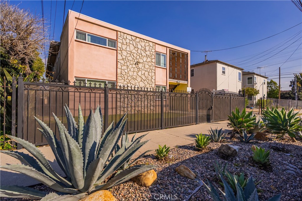 2008 Griffin Avenue #2