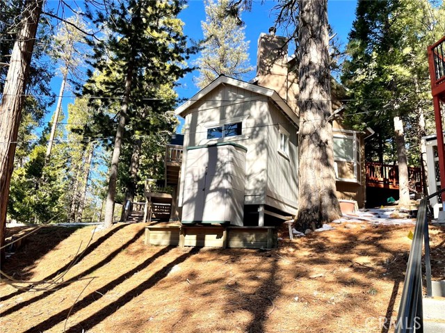 521 Grass Valley Road, Lake Arrowhead, California 92352, 2 Bedrooms Bedrooms, ,2 BathroomsBathrooms,Residential,For Sale,521 Grass Valley Road,CRPW24051747