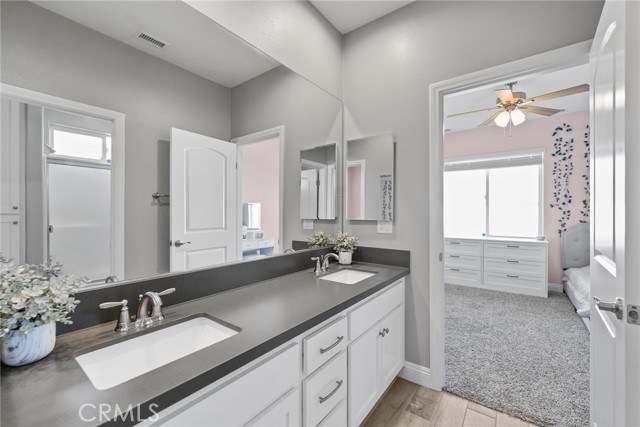7714 Paisley Avenue, Hesperia CA: https://media.crmls.org/medias/8e0ddcfa-894b-48b8-a779-e05595ff6ae1.jpg