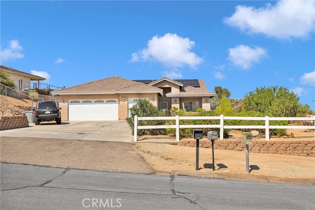 Detail Gallery Image 1 of 41 For 18752 Fairburn St, Hesperia,  CA 92345 - 4 Beds | 3 Baths