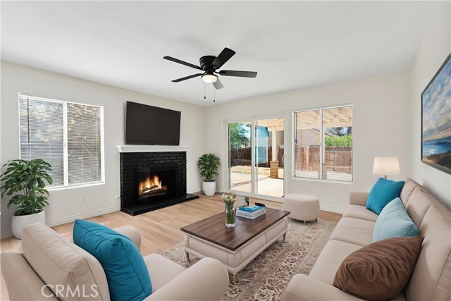 Detail Gallery Image 3 of 27 For 16543 San Juan Pl, Victorville,  CA 92395 - 4 Beds | 3 Baths