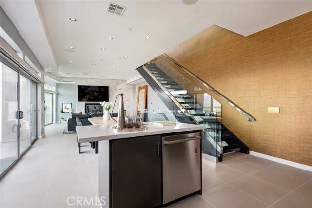 Detail Gallery Image 24 of 43 For 11698 Picturesque, Studio City,  CA 91604 - 3 Beds | 2/1 Baths