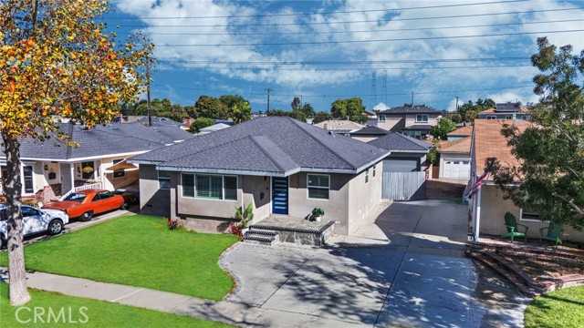 Detail Gallery Image 17 of 49 For 6053 Turnergrove, Lakewood,  CA 90713 - 4 Beds | 3 Baths