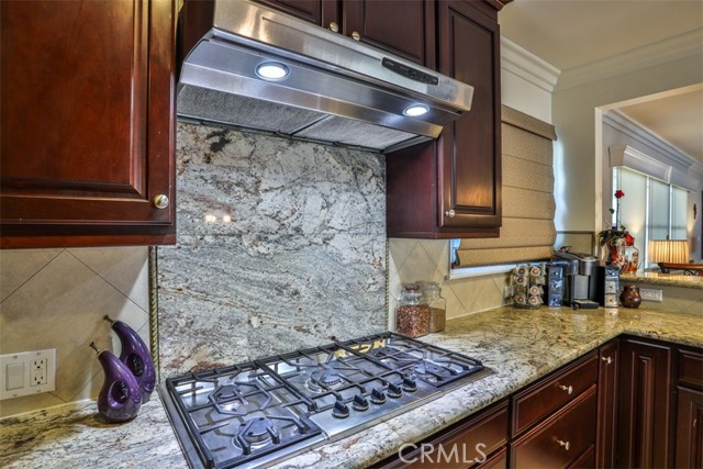 307 W 11th Street, Azusa CA: https://media.crmls.org/medias/8e0fc8cb-904b-4f9f-bf03-9aa770b45d71.jpg
