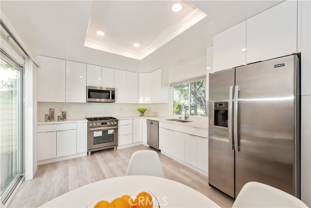 Detail Gallery Image 26 of 28 For 10 Windsong, Irvine,  CA 92614 - 3 Beds | 2 Baths
