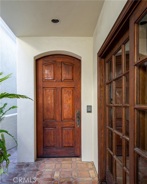 809 Via Lido Soud, Newport Beach CA: https://media.crmls.org/medias/8e109ddd-248e-45c2-b808-fd5ae4d5ad77.jpg