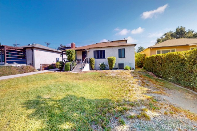 3357 Honolulu Avenue, La Crescenta CA: https://media.crmls.org/medias/8e11dece-65e8-46ad-8fb7-3a1592d03bda.jpg