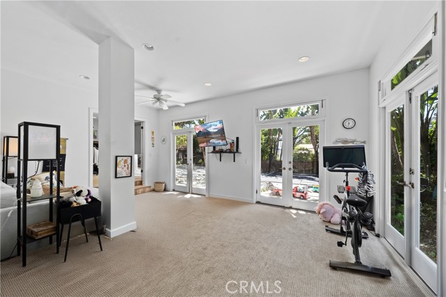 Detail Gallery Image 10 of 70 For 1044 Noria St, Laguna Beach,  CA 92651 - 4 Beds | 3/1 Baths