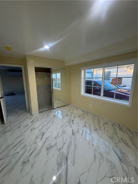 Detail Gallery Image 3 of 6 For 3528 W 109th St #1/2,  Inglewood,  CA 90303 - 2 Beds | 1 Baths